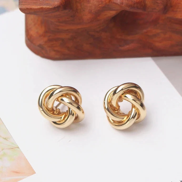 Boucles d'oreilles noeud torsadé or