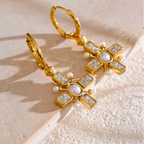 Boucles d'oreilles pendantes croix et perles