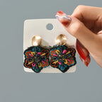 Spalvotos gėlės kabančios auskarai 