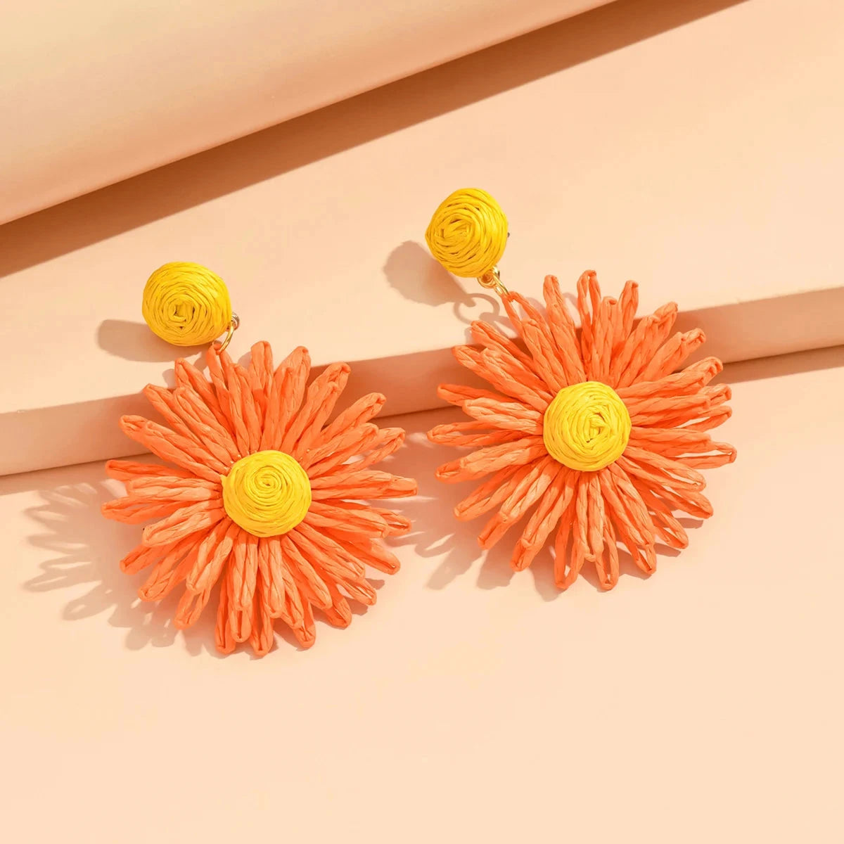Boucles d'Oreilles Pendantes Fleur de Marguerite orange