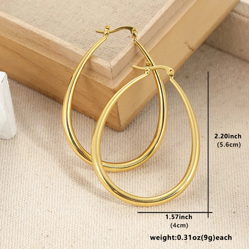 Exclusive vintage gold-colored earrings 