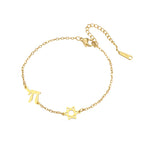 Bracciale regolabile con la <span data-glossary-id="star-of-david">stella di David</span> e i simboli Chai di appartenenza ebraica in oro