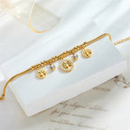 Pulseira árvore da vida adornada com strass