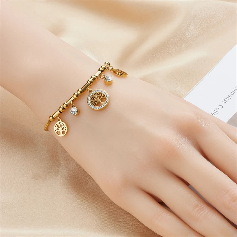 Pulseira árvore da vida adornada com strass