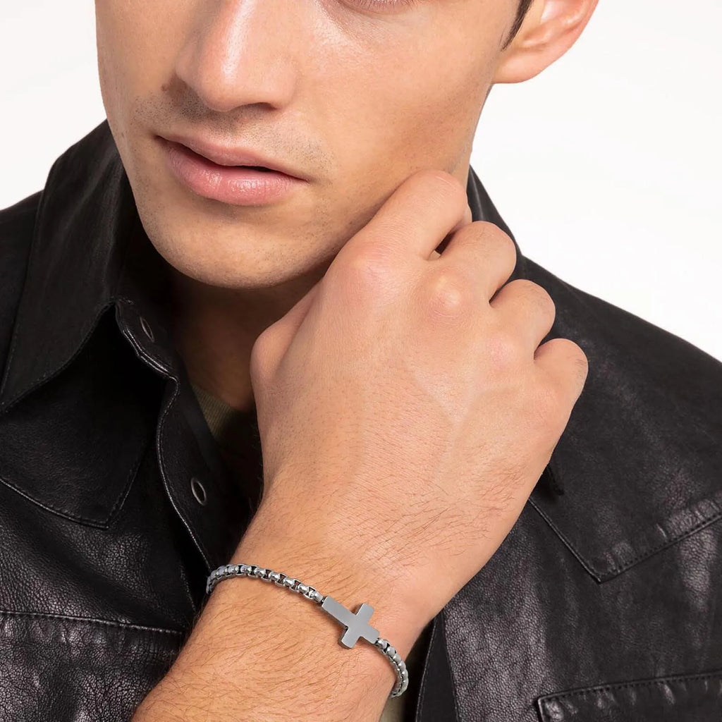 Bracciale con croce orizzontale