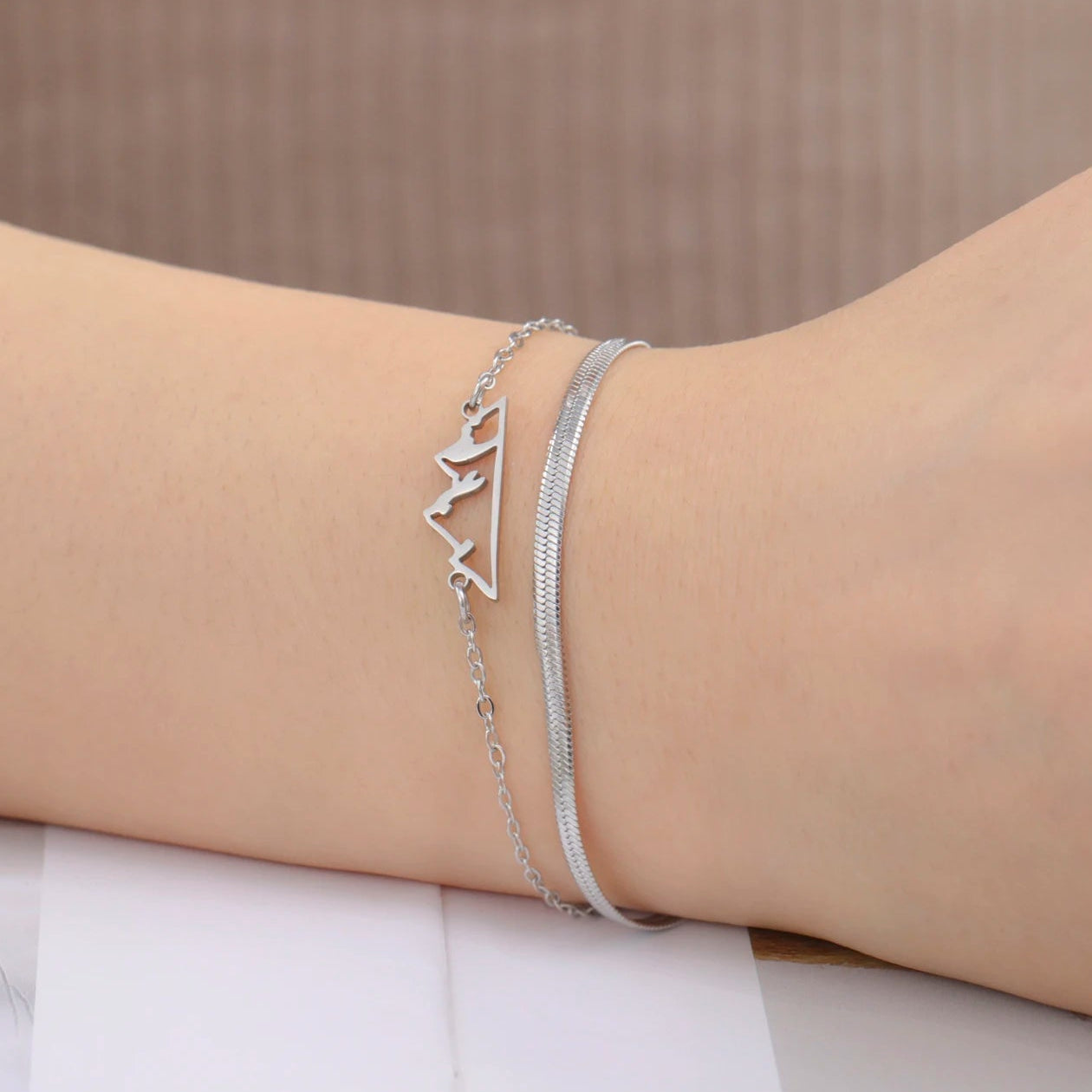 Bracciale Regolabile Donna In Acciaio Inossidabile Con Pendente Trifoglio E Zirconi