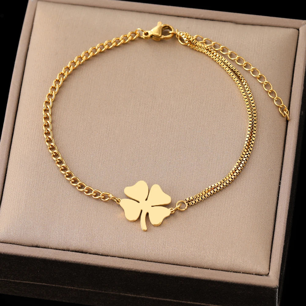 Bracciale Donna In Acciaio Con Ciondolo Quadrifoglio E Albero Della Vita Bracciale Donna In Acciaio Con Ciondolo Quadrifoglio E Albero Della Vita