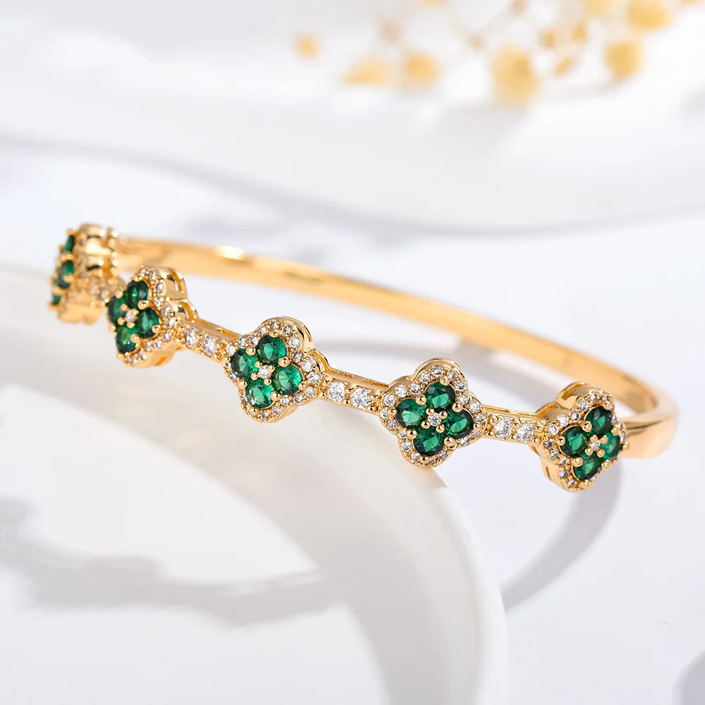 Bracelet avec Trèfles à 4 Feuilles en Zircon et Pierres vert