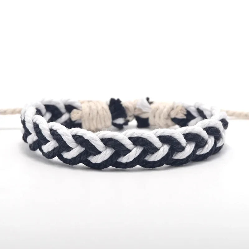 Handgefertigtes brasilianisches Armband Naturfarben weiß und schwarz