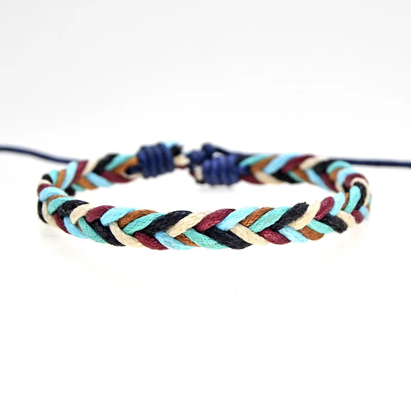 Bracciale brasiliano minimalista in filo di cotone multicolore