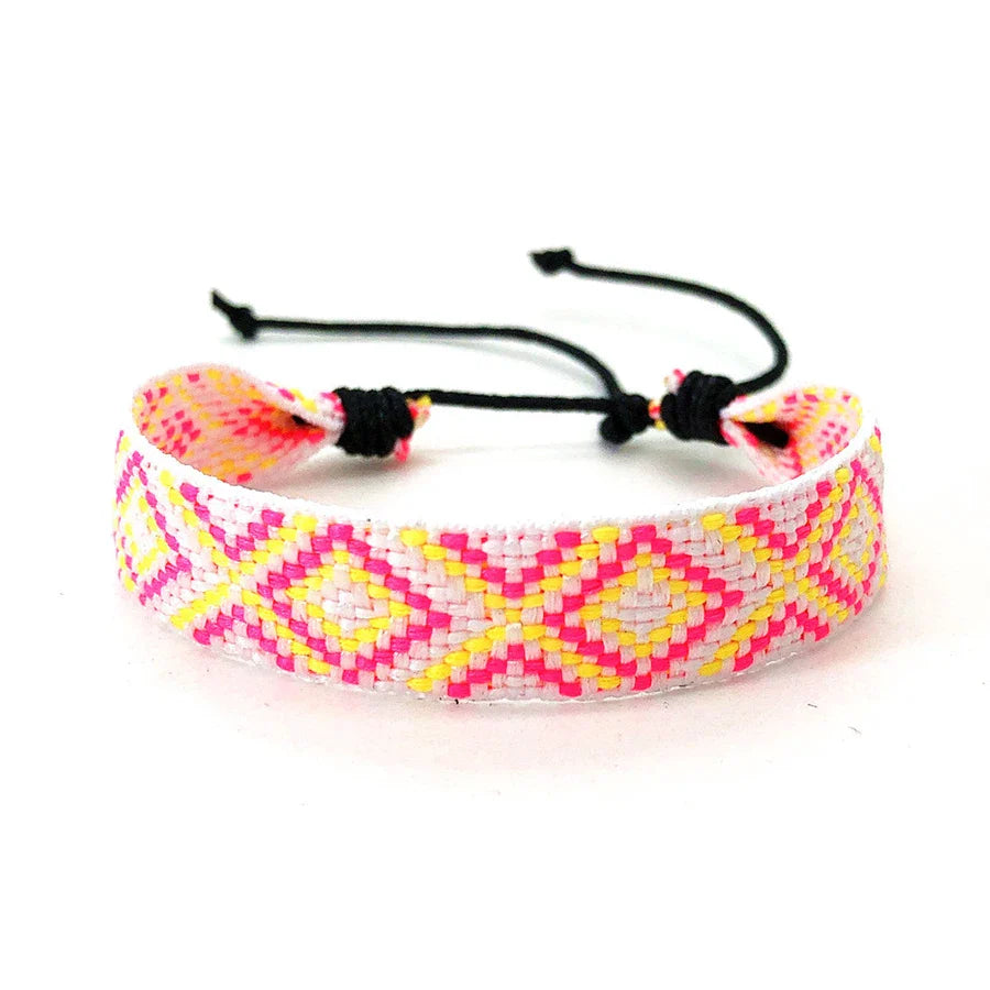 Gemischtes brasilianisches Armband im Urlaubsstil rosa 