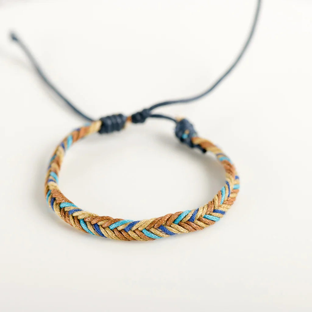 Geflochtenes brasilianisches Armband blau und beige