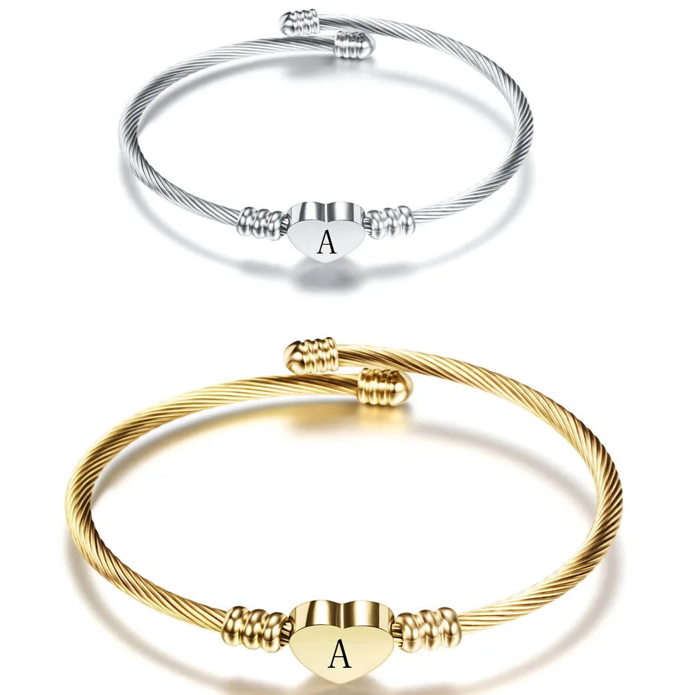 Bracelet coeur avec initiale 
