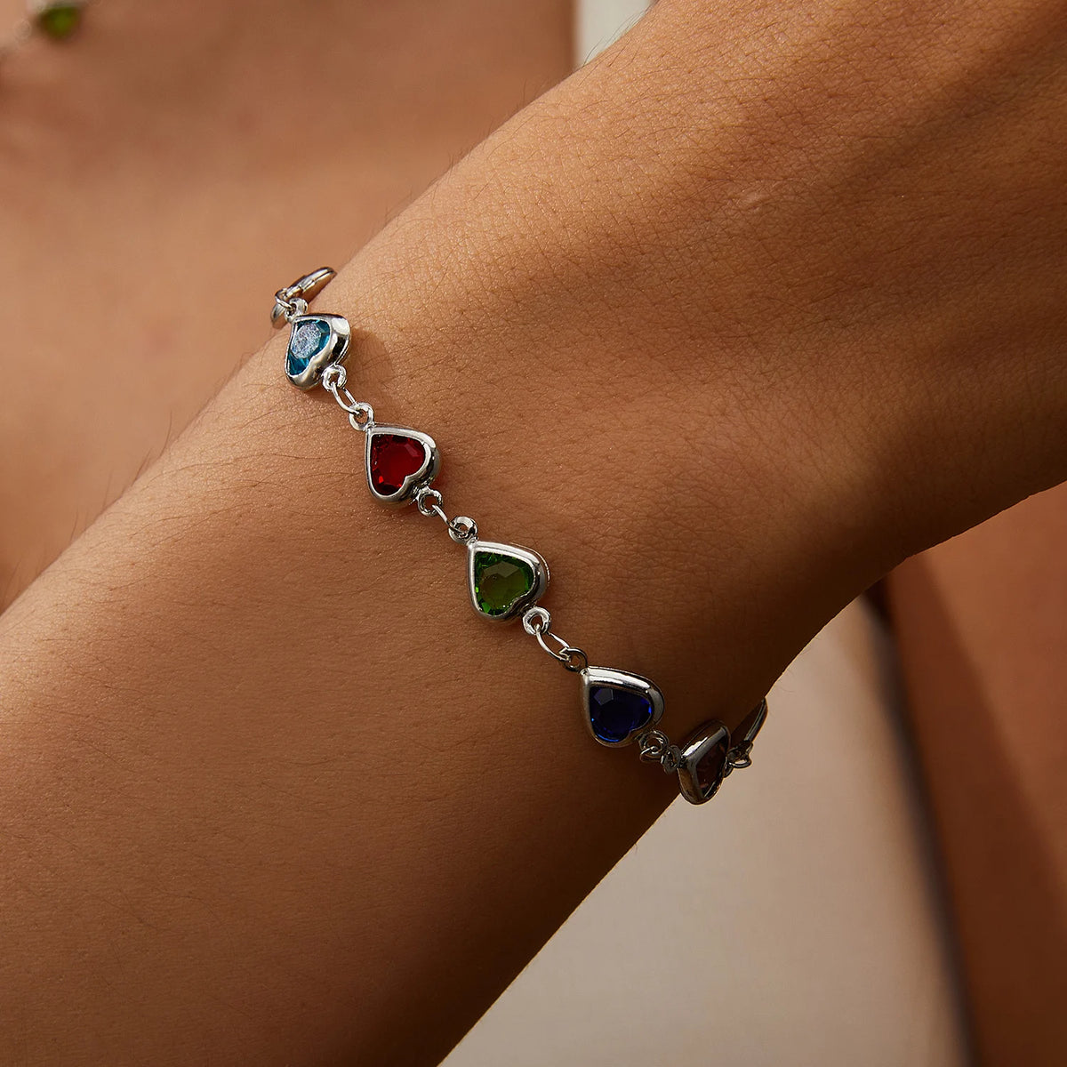 Bracelet coeurs émaillés argent et multicolore