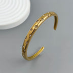 Pulsera Elegante con Estrellas Astros oro