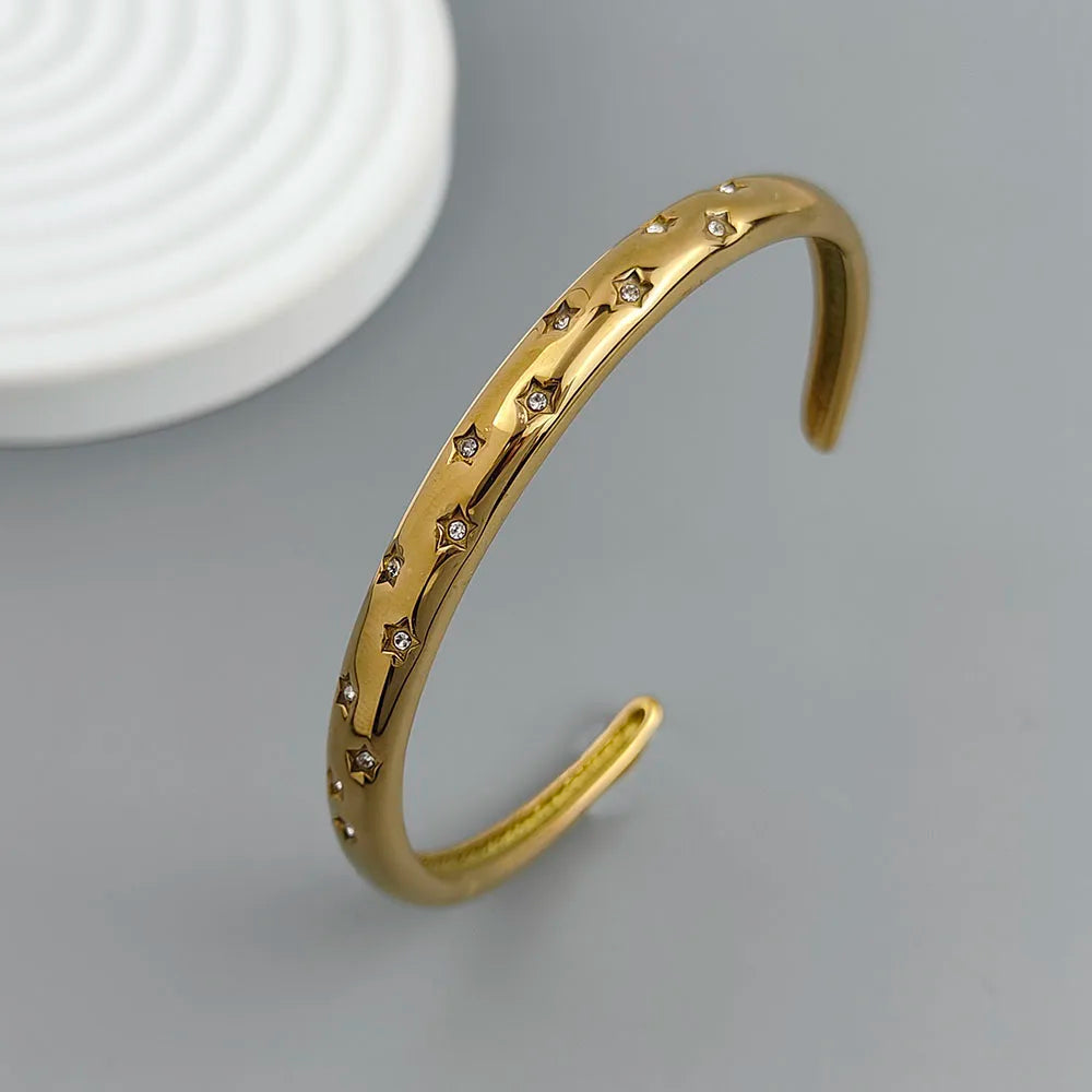Bracelet Elégant avec Etoiles Astres or