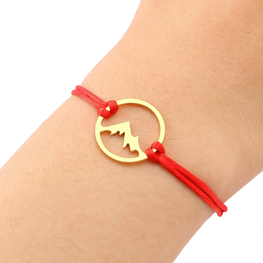 Bracelet en Corde avec Pendentif Rond Montagne
