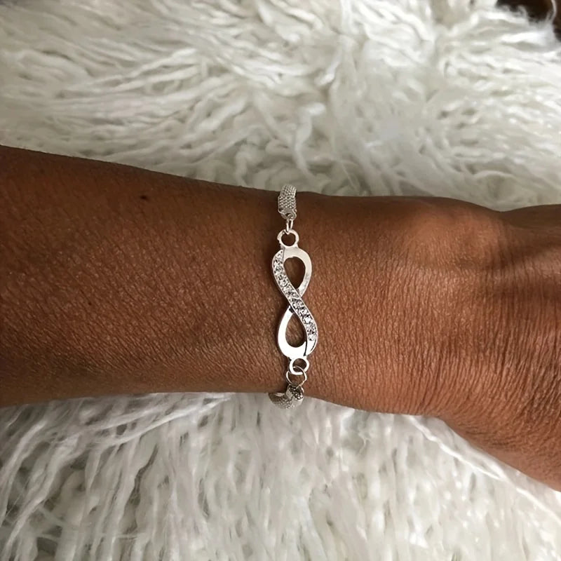 Bracelet Infini Femme Zircons