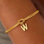 Kezdőbetűs és csomós karkötő - betű 