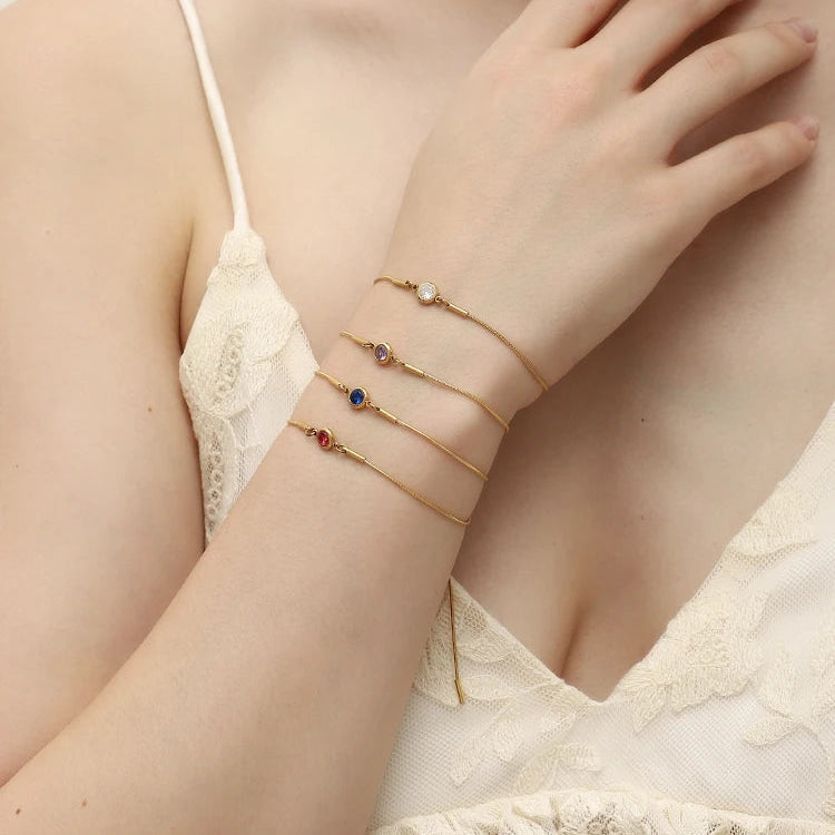 Bracciale rigido con pietra di nascita colorata