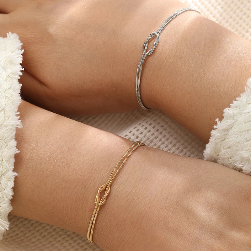 Braccialetti con nodo d'amore in acciaio inossidabile in oro 14 carati, bracciale per coppie migliore amico, regalo di compleanno per BFF, delicati gioielli dell'amicizia 36 Braccialetti con nodo d'amore in acciaio inossidabile in oro 14 carati, bracciale per coppie migliore amico, regalo di compleanno per BFF, delicati gioielli dell'amicizia 36