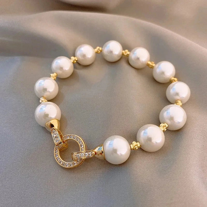 Bracelet Rétro en Perles et Zircon