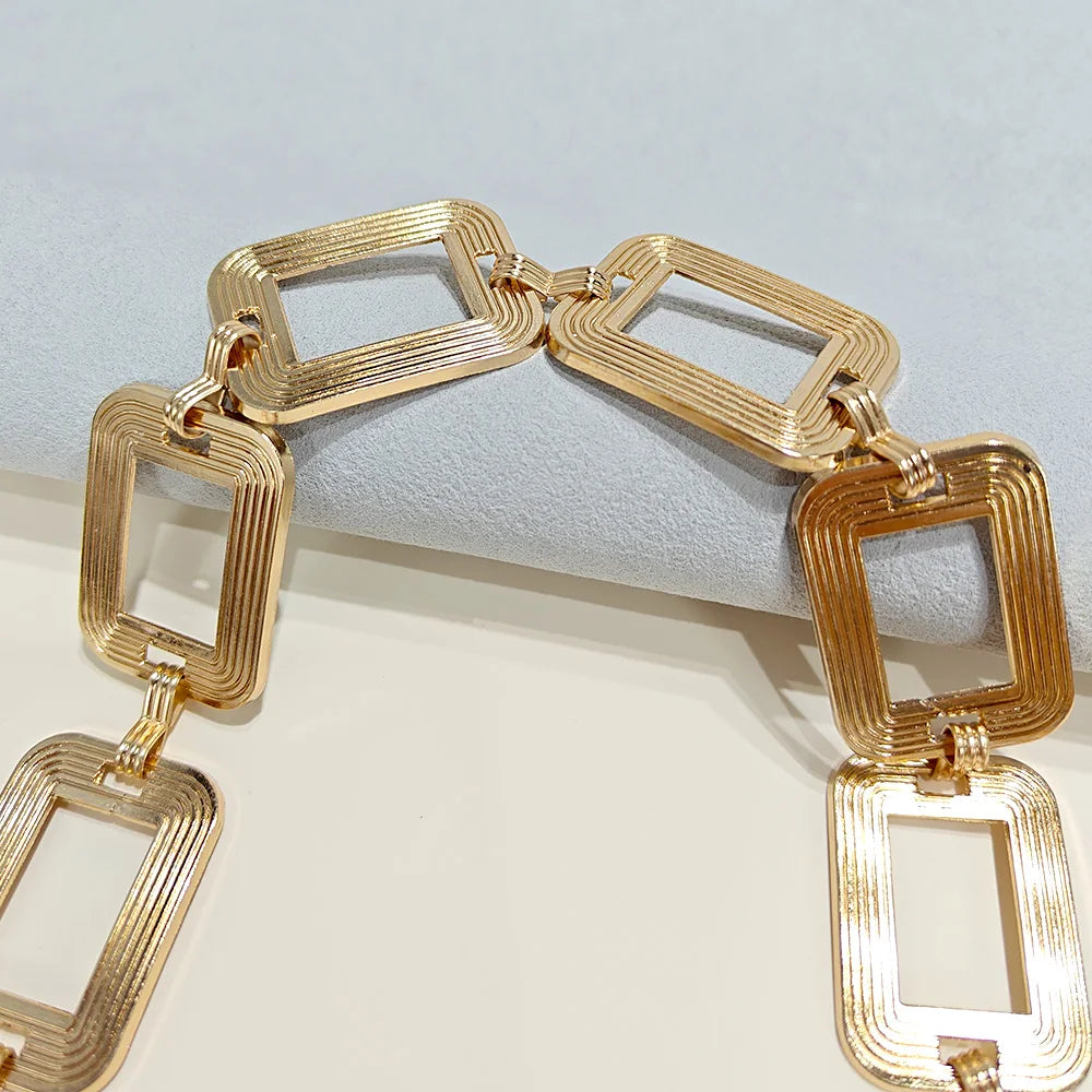 Chaîne de hanche boho - bijou de taille et ventre pour femme or