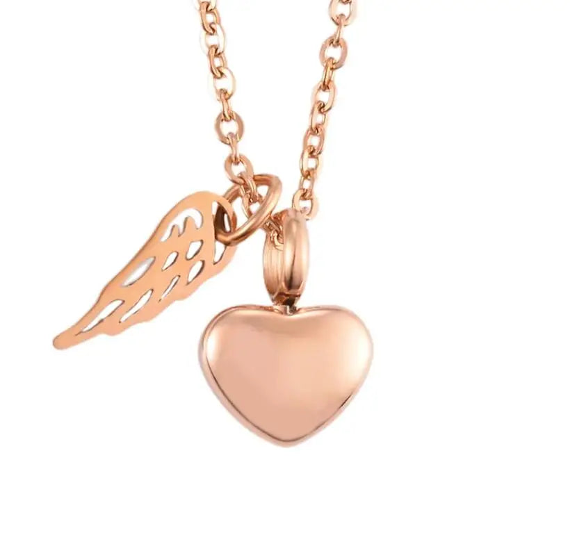Collier d'urne avec pendentif ailes d'ange et coeur or rose