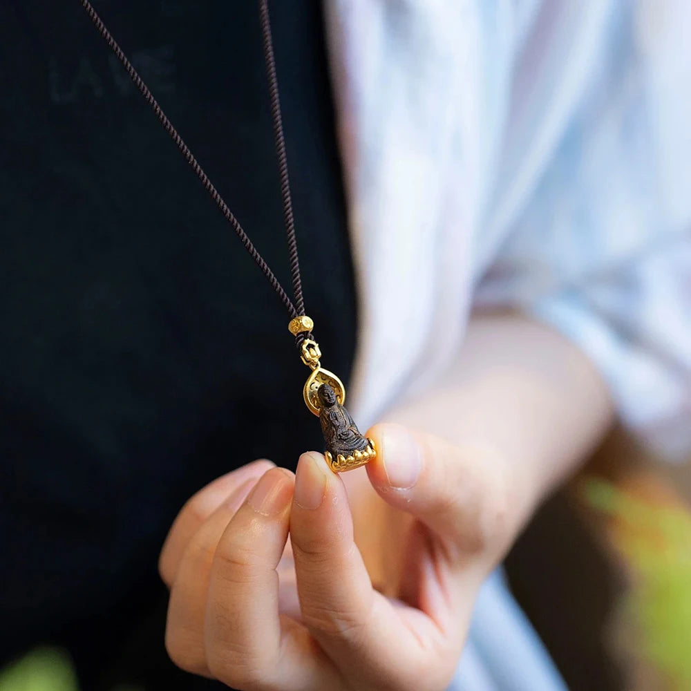 Collier avec Pendentif Bouddha Tibétain