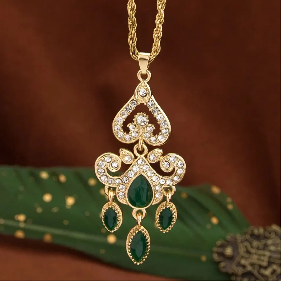Halsband med traditionellt arabiskt färgat svart hänge