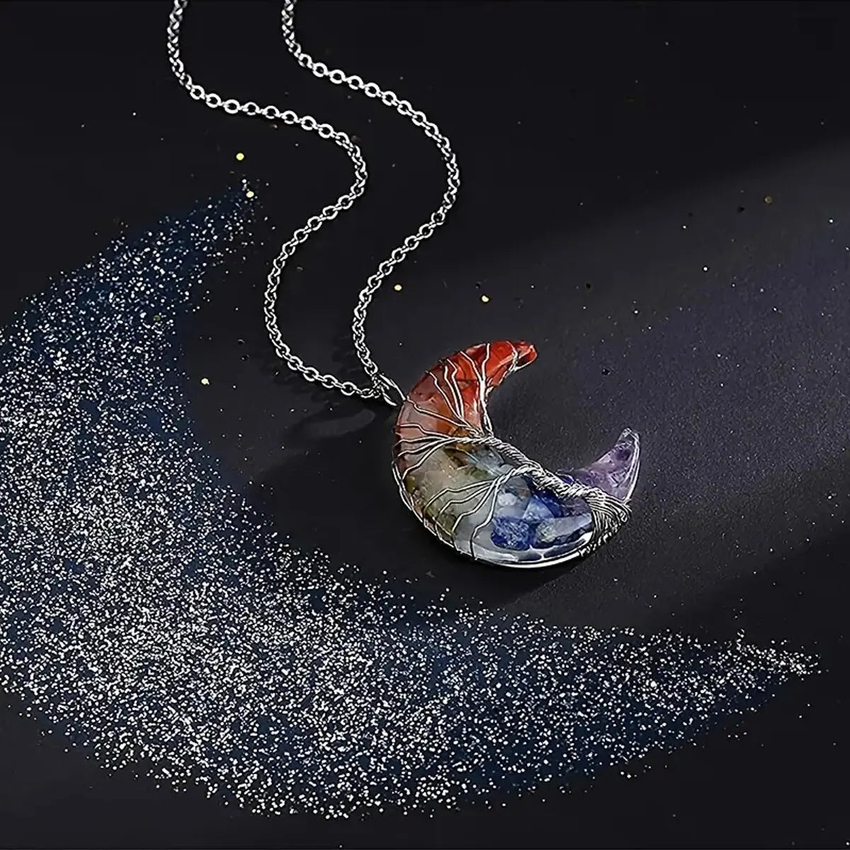 Collier avec Pendentif Croissant de Lune 7 Chakras