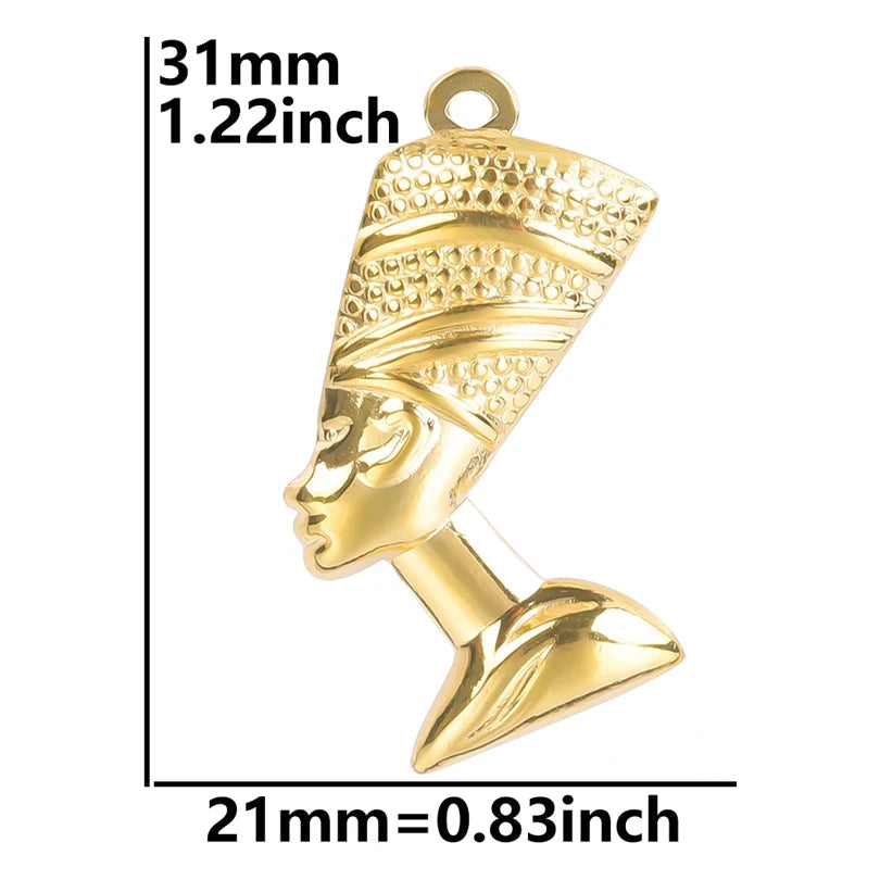 Collier avec Pendentif Egyptien de Nefertiti