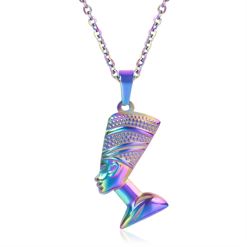 Collier avec Pendentif de Nefertiti argent ancien