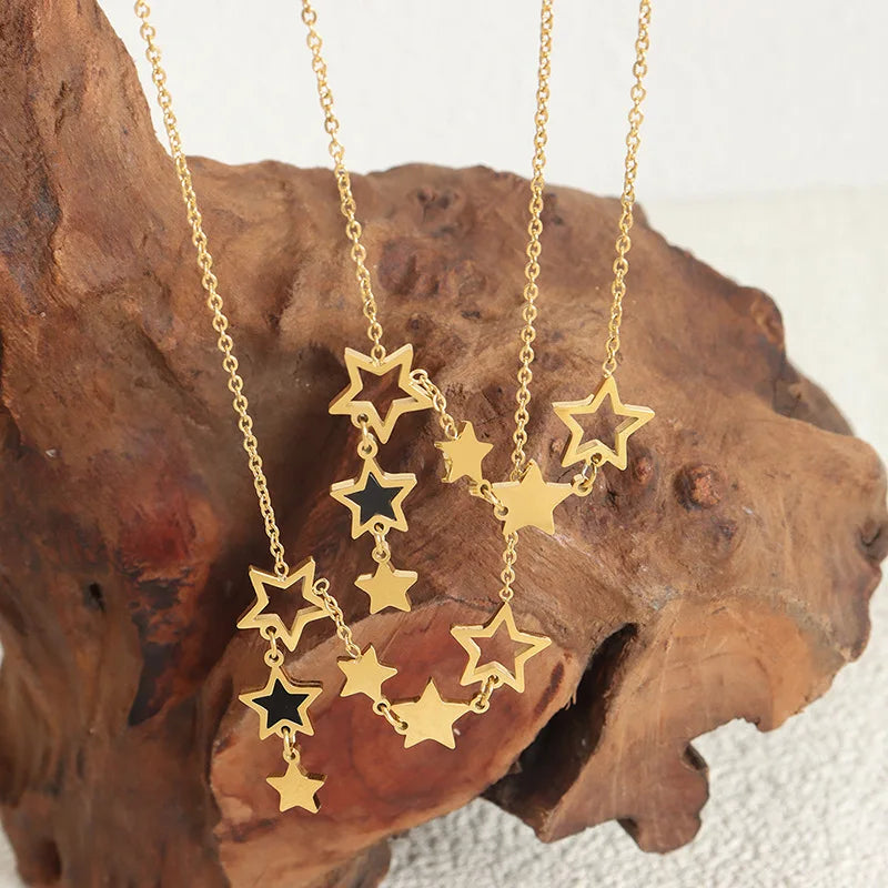 Collier avec Pendentif Etoile Astres