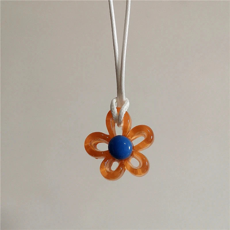 Collier avec Pendentif Fleur Colorée marron