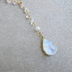 Collier avec Pendentif Goutte d'Eau en Crystal Pierre de Lune