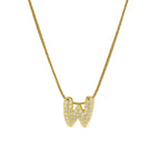 Karoliai su inicialo pakabuku su cirkoniais w