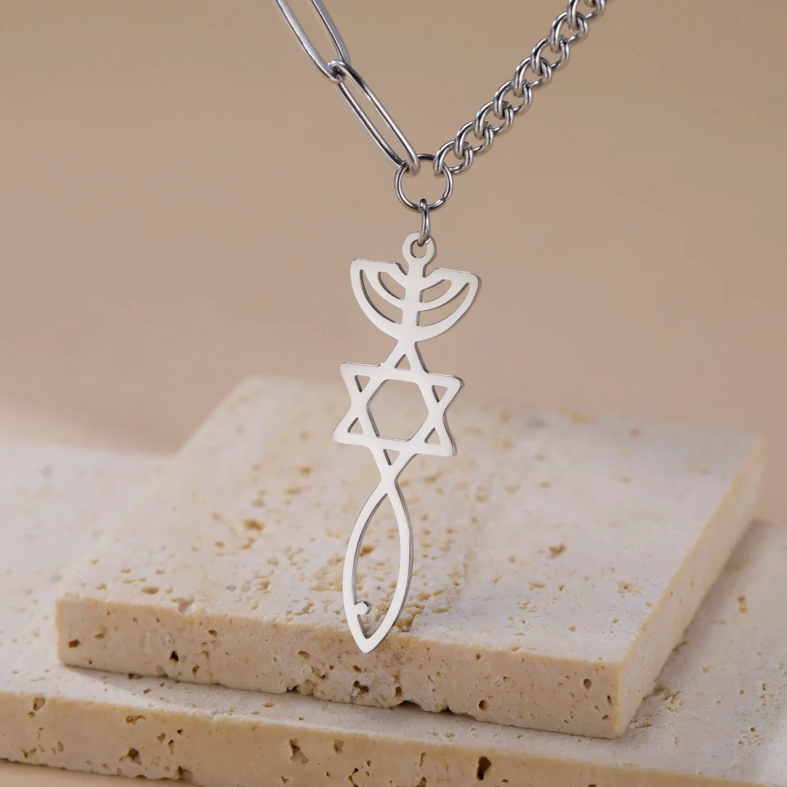 Collana con ciondolo Menorah Messianica e Stella di David argento