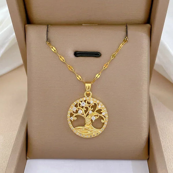 Collier avec pendentif rond arbre de vie pavé de cristaux