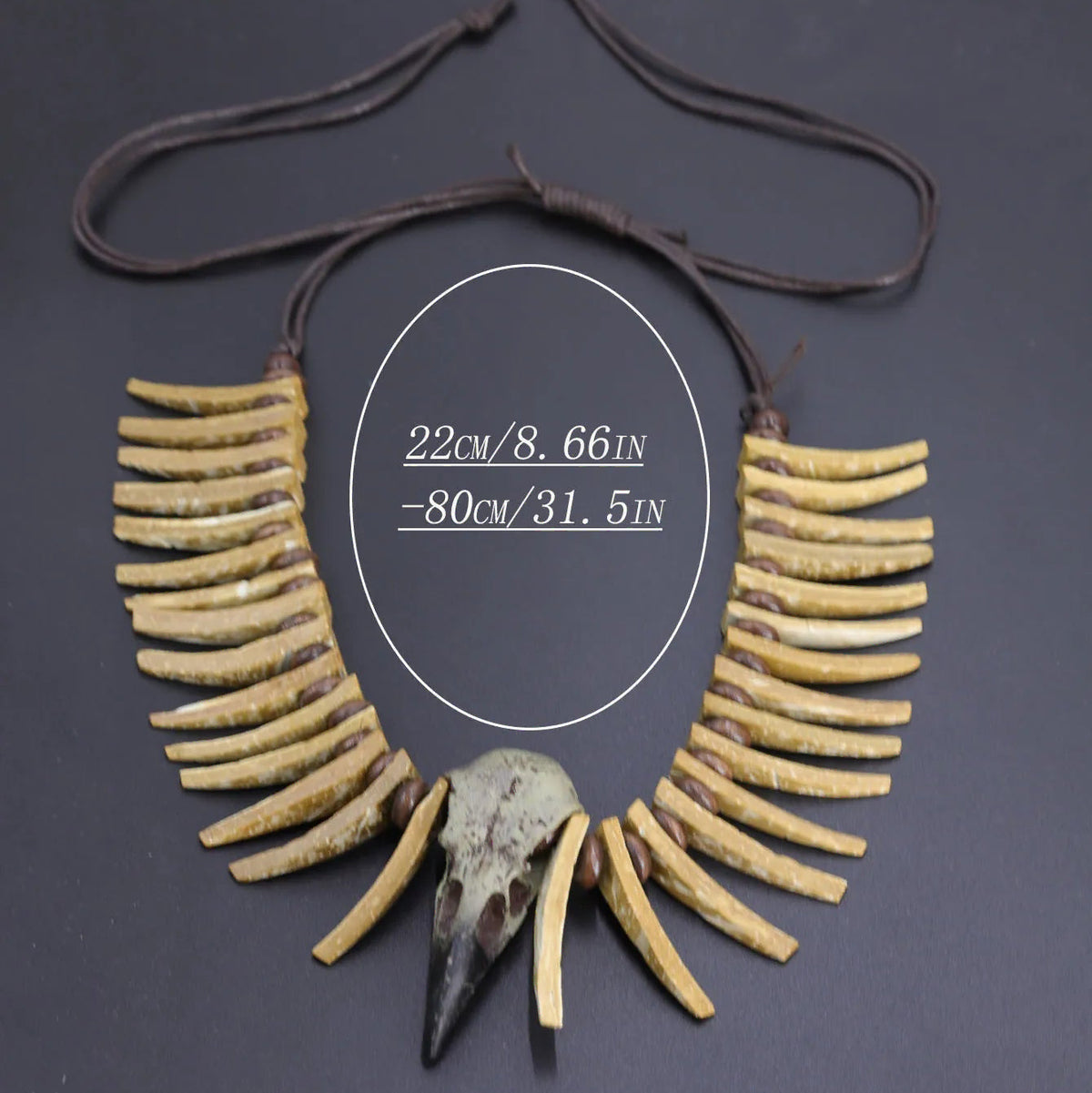 Collier avec pendentif tête de mort "Odin" et squelette en résine effet os