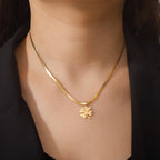 Collier avec Pendentif Trèfle à 4 Feuilles Porte Bonheur or