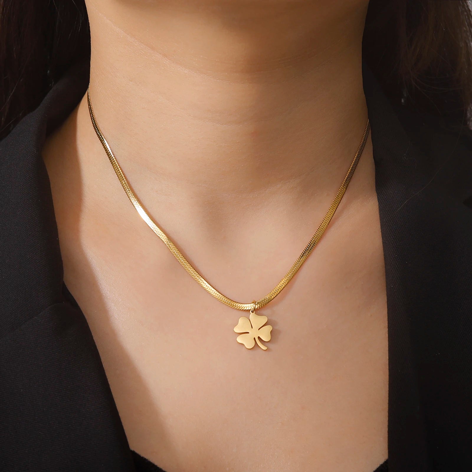 Collier avec Pendentif Trèfle à 4 Feuilles Porte Bonheur or