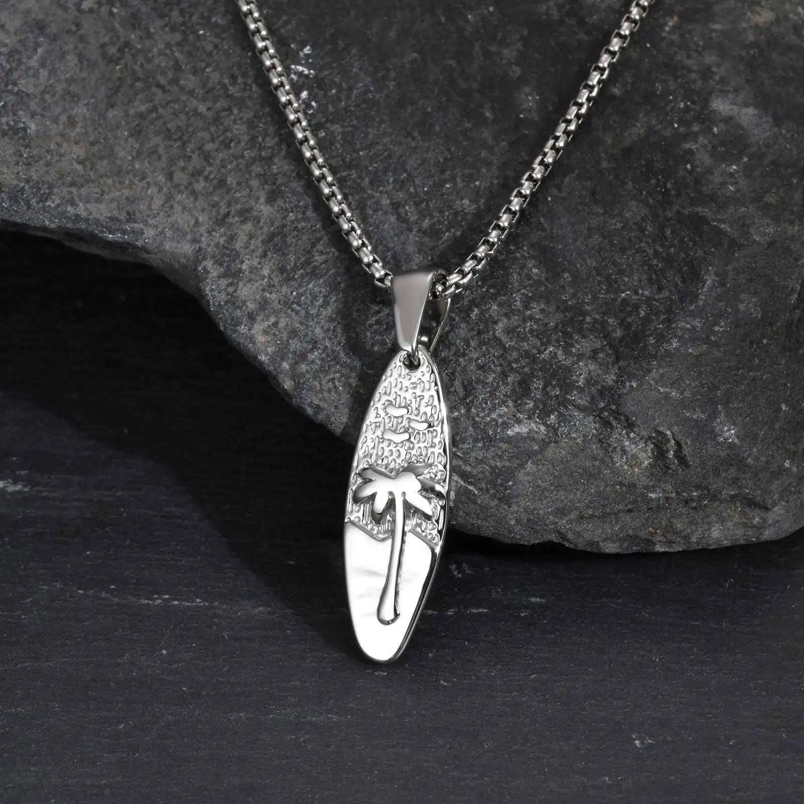 Halskette mit kleinem Palmen- und Meer-Anhänger aus Silber