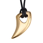 Kordelkette mit goldfarbenem Haifischzahn-Anhänger