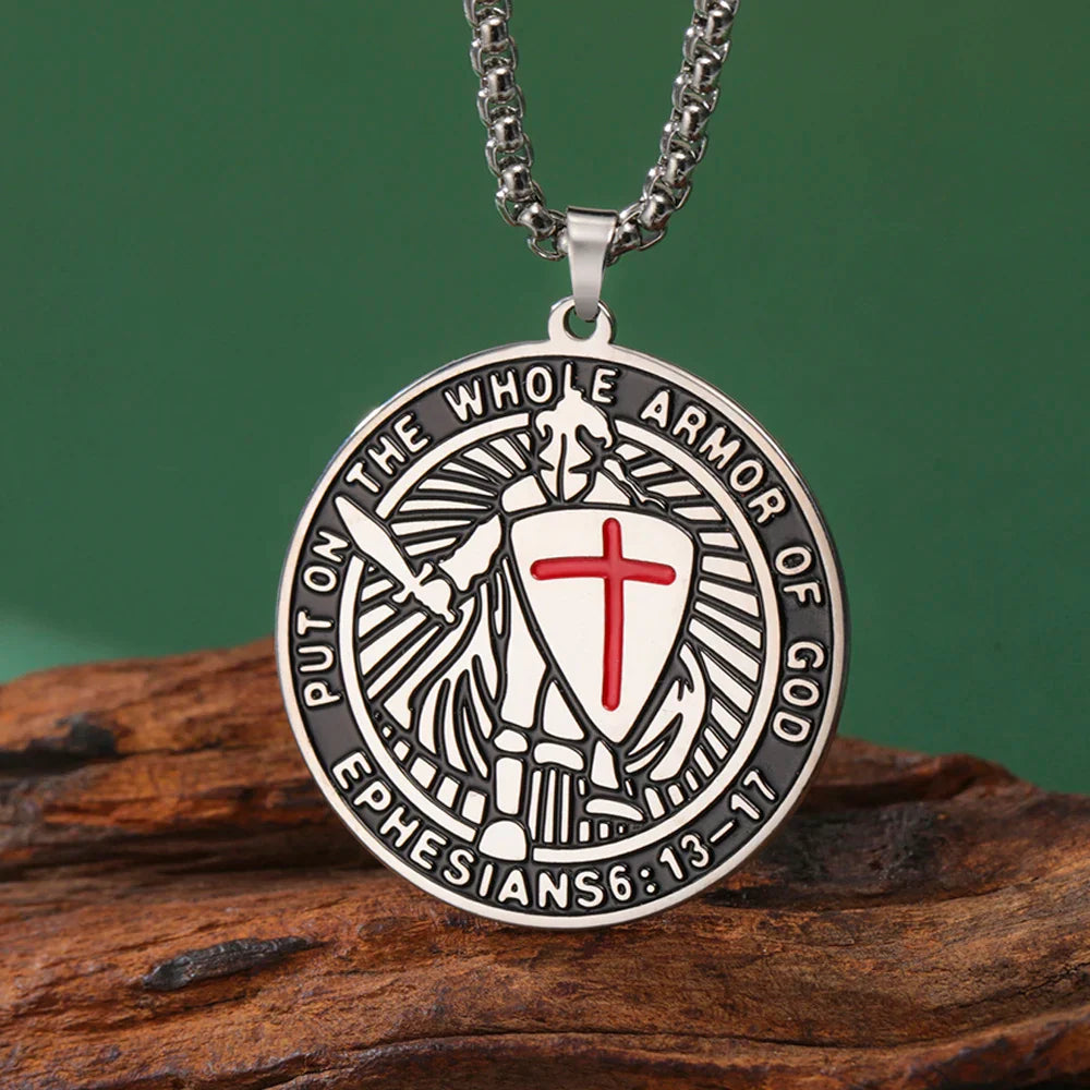 Collier Défense Templier