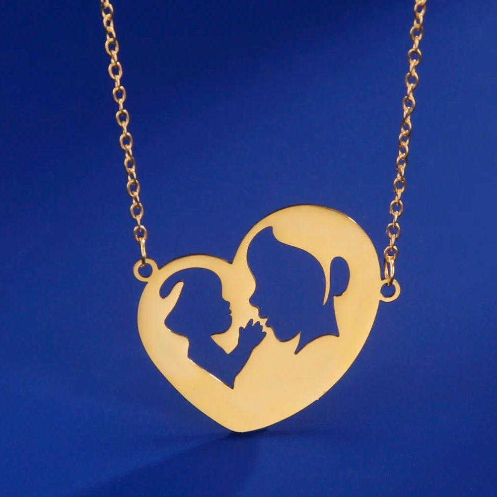 Collana e il suo pendente "mamma e il suo bebè"