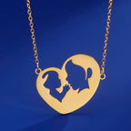 Collana e il suo pendente "mamma e il suo bebè"