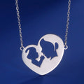 Collana e il suo pendente "mamma e il suo bebè"