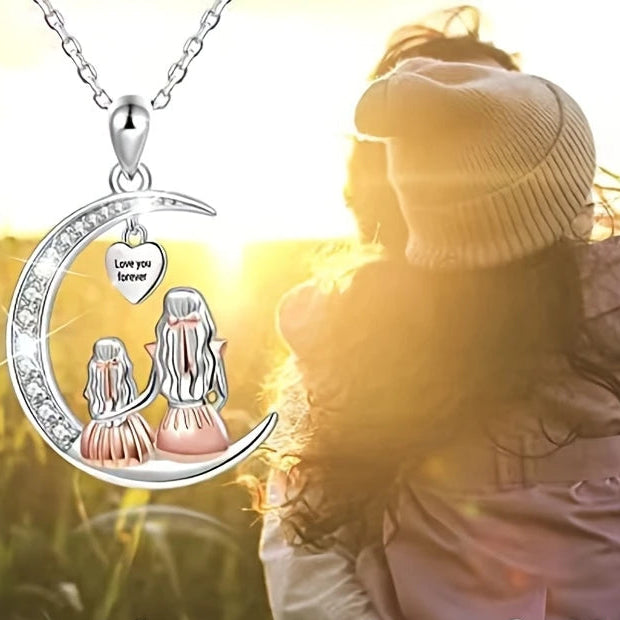Necklace and its "mother and daughter" pendant