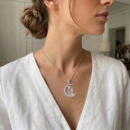 Necklace and its "mother and daughter" pendant 